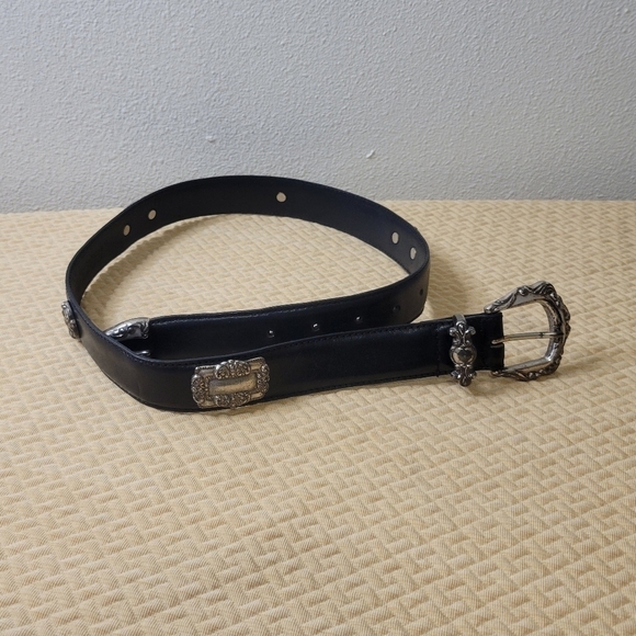 Fossil Accessories - Fossil size m black leather belt w/metal details 35in length